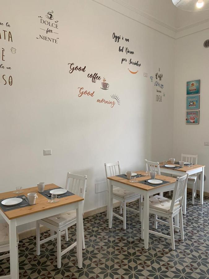 Corte Bianca Bed and Breakfast Trani Esterno foto